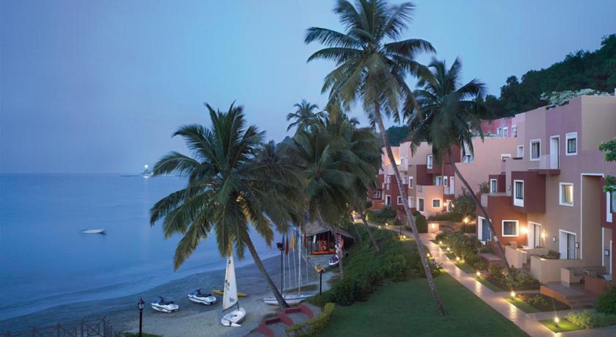 Taj Cidade De Goa Heritage, Goa Santa Cruz Εξωτερικό φωτογραφία A view of the beach at the resort