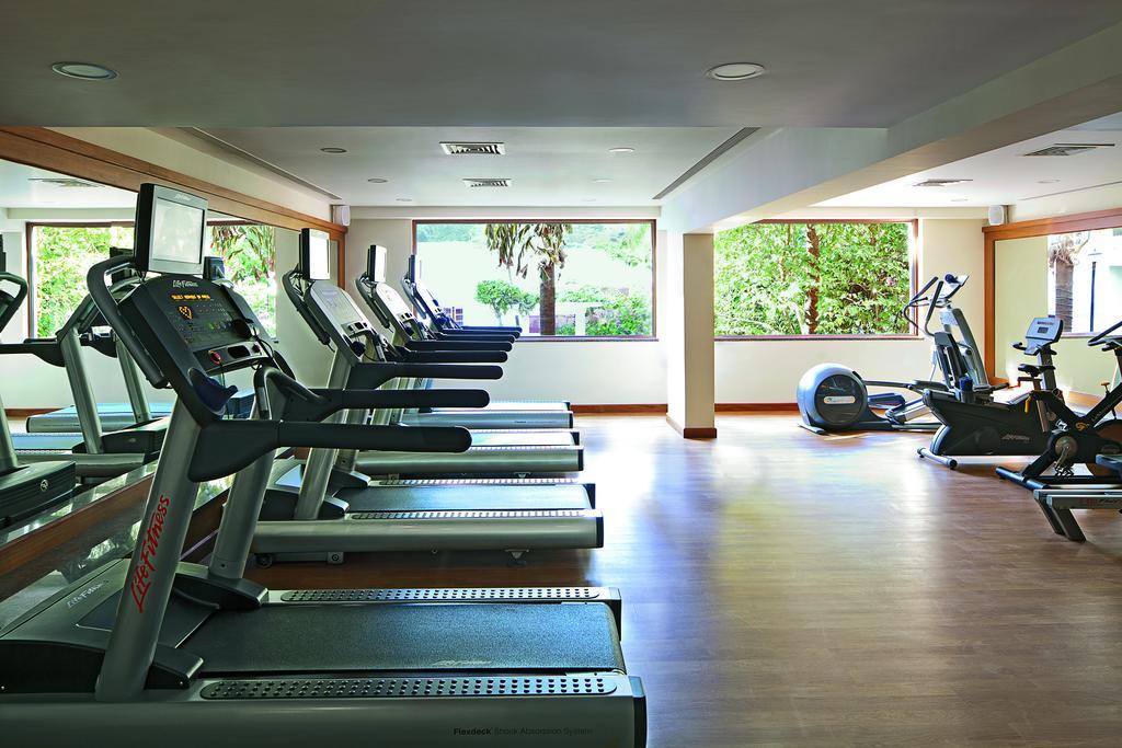 Taj Cidade De Goa Heritage, Goa Santa Cruz Εξωτερικό φωτογραφία The gym at the Taj Bengal
